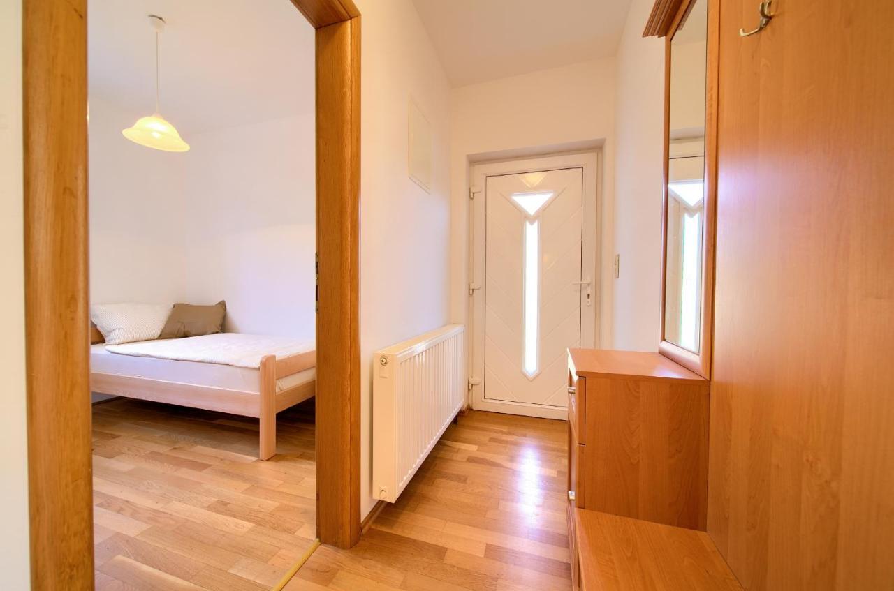Apartamento Happy Point Krk Town Exterior foto